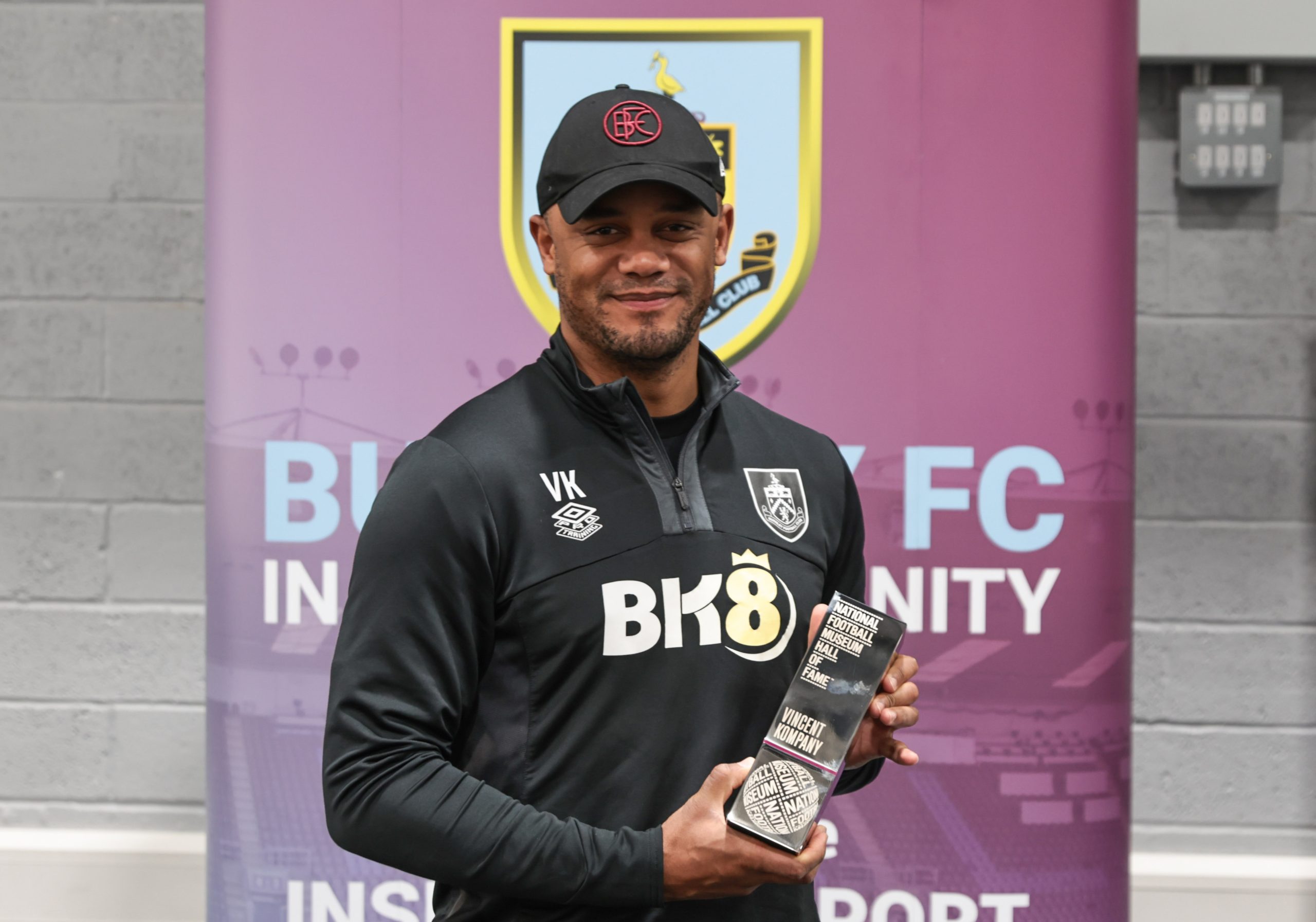 Vinceny Kompany Hall of Fame award